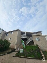 Building Photo - 1315 E 123rd Ter