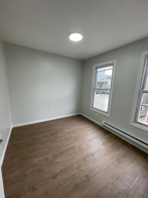 Foto del edificio - 42 E 19th St
