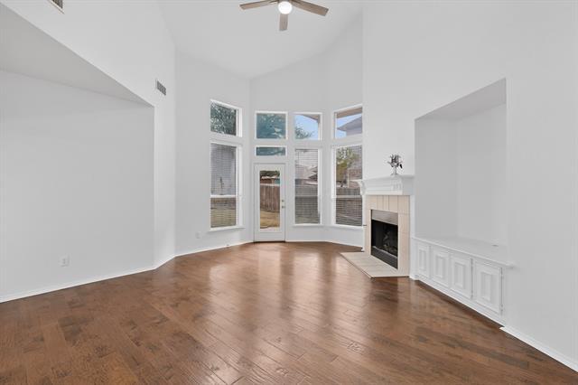 Building Photo - 2050 Ashbourne Dr