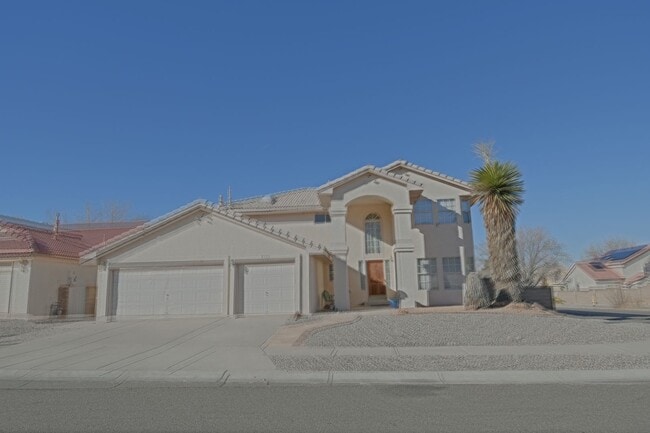 Foto del edificio - 4BD/3BA Available for Move In! Northeast Heights