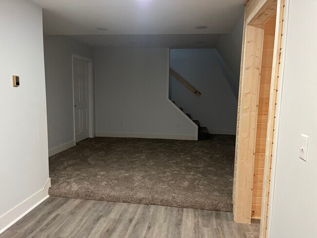 Building Photo - 14586 7 Mile Rd