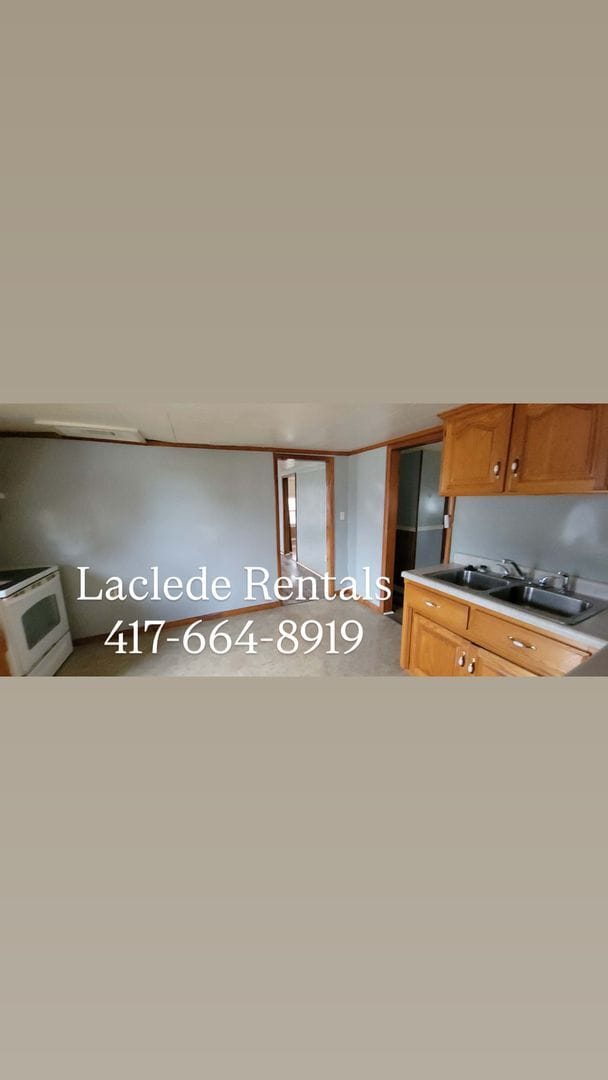 Foto del edificio - 2 BEDROOM 1 BATHROOM HOUSE.