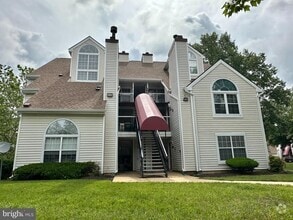 Building Photo - 10318 Westridge Dr