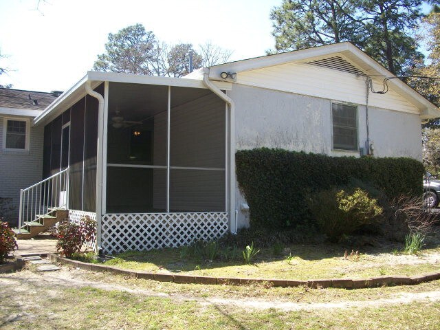 Foto del edificio - 1234 Evans Rd
