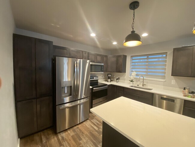 Foto del edificio - 509 Raven Ln