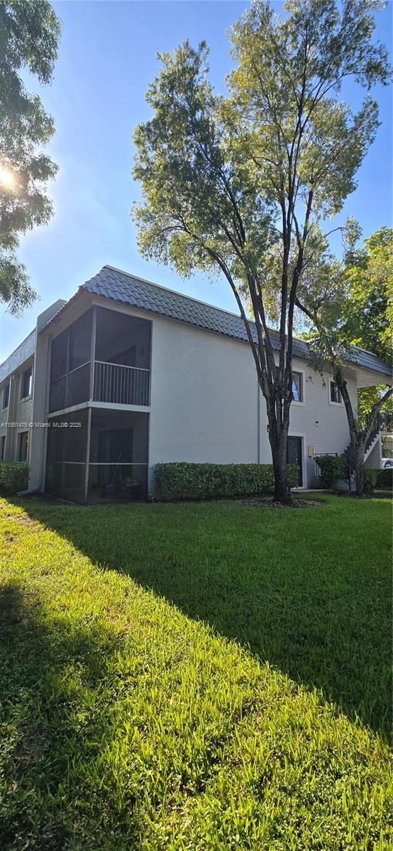 Building Photo - 16541 Blatt Blvd