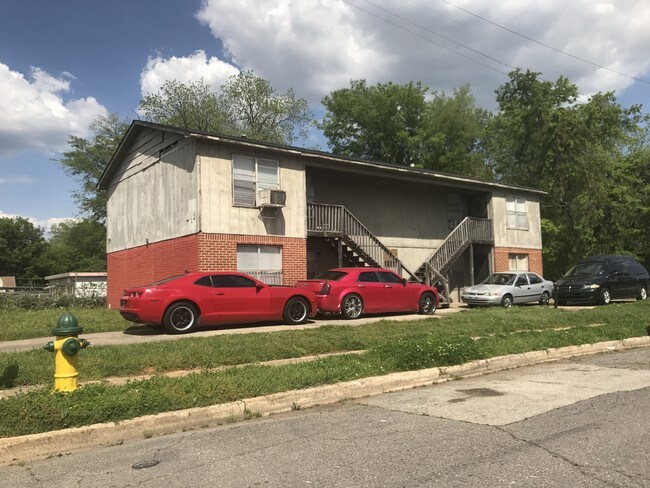2621 Ave E. front road exterior - 2621 Avenue E