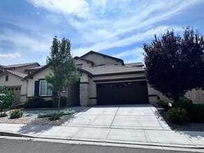 Building Photo - 10735 Ridgebrook Dr