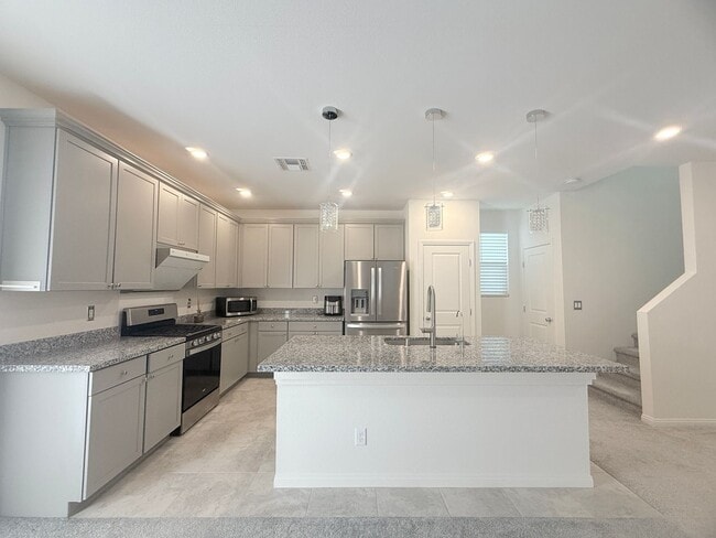 Building Photo - Wonderful upgraded two story single house