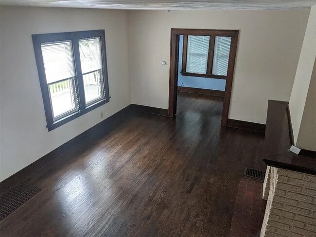 Foto del edificio - 338 Shenley Dr