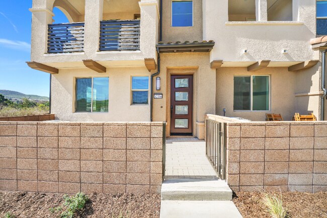 Building Photo - 32066 Paseo Roca