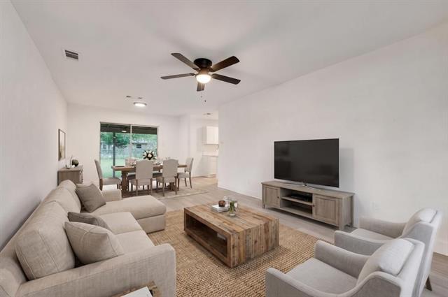 Foto del edificio - 6048 Hillcrest Dr