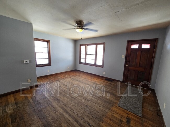 Foto del edificio - 407 Linden Ave