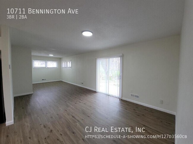 Building Photo - 10711 Bennington Ave