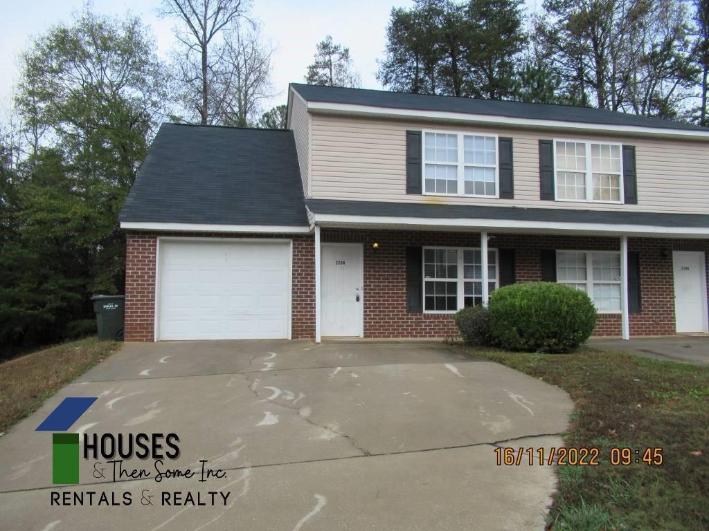220 A Springfield Circle Townhome Rentals in Easley SC