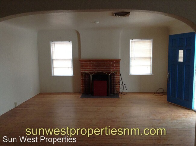Building Photo - 3 br, 2 bath House - 510 Behrend St.