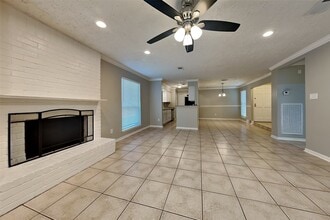 Building Photo - 5351 King Richard Dr