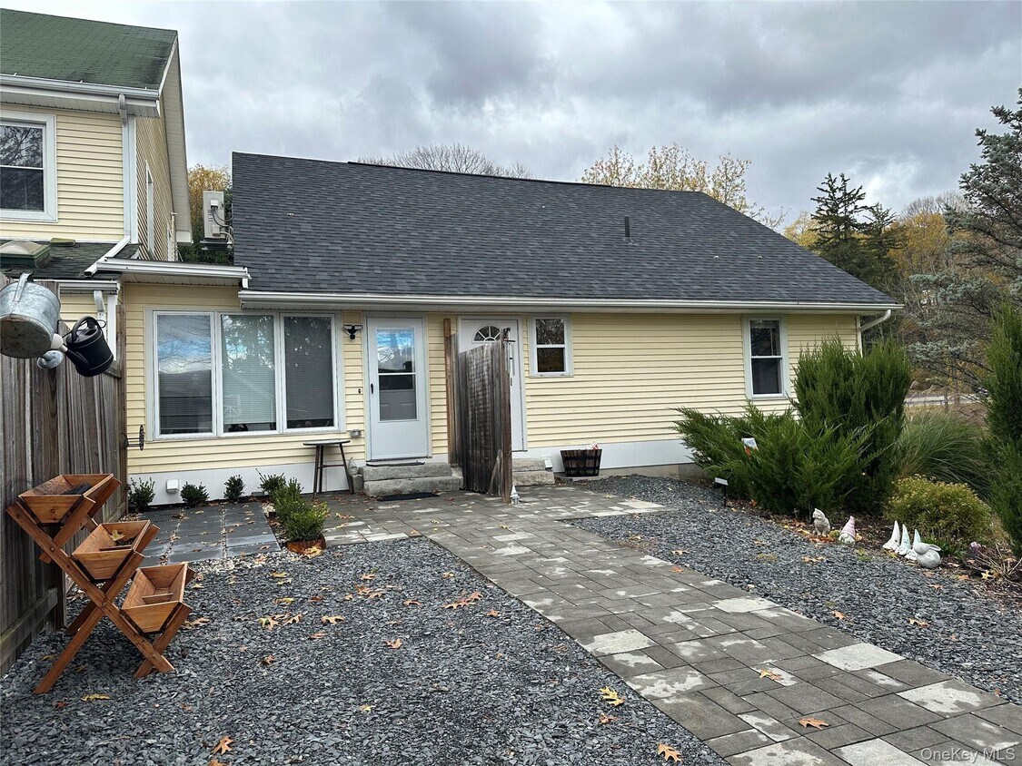 Foto principal - 430 NY-32