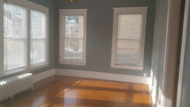 Foto del edificio - 466 Locust St