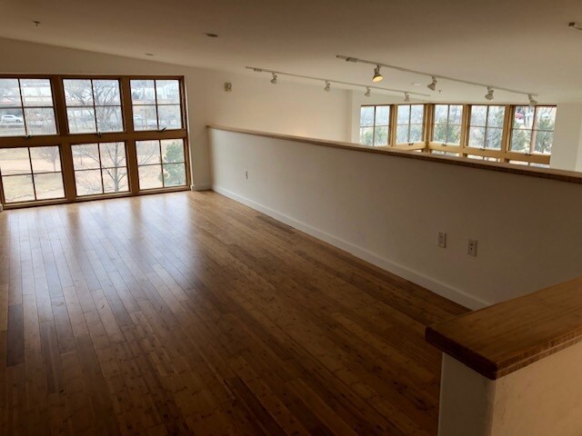 Building Photo - 703 Camino de la Familia