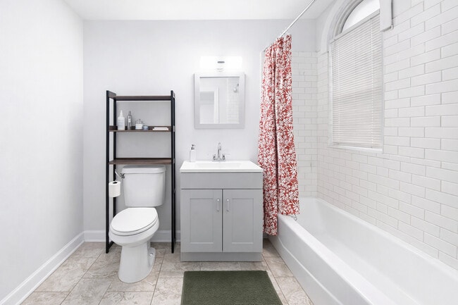 Building Photo - 3449 N Elaine Pl