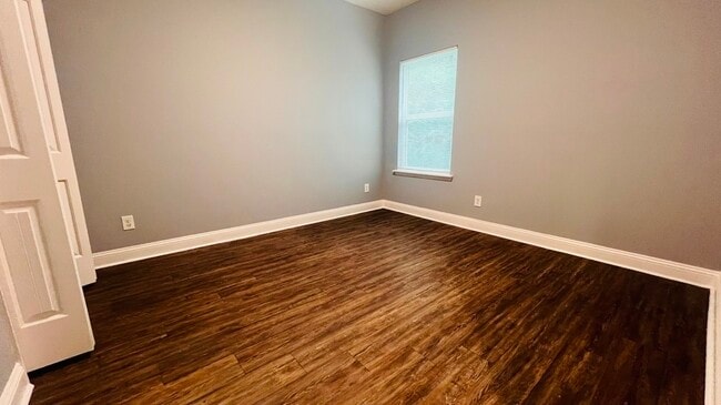 Building Photo - 6649 Osceola St