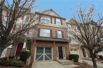 Building Photo - 236 Linden Park Ln