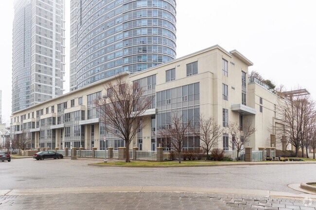 Building Photo - Ellipse