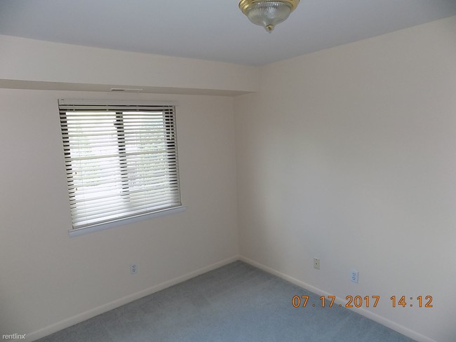 Foto del edificio - 43256 Mound Rd