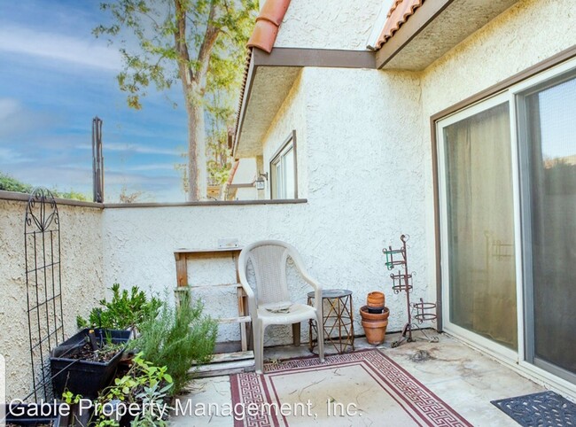 Building Photo - 27656 Ironstone Dr