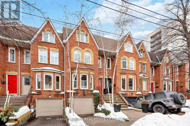 Building Photo - 576 Ontario St