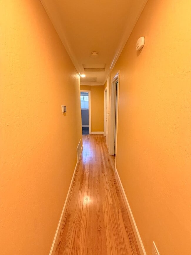 Building Photo - Spanish Style Home in Livermore Available Now!