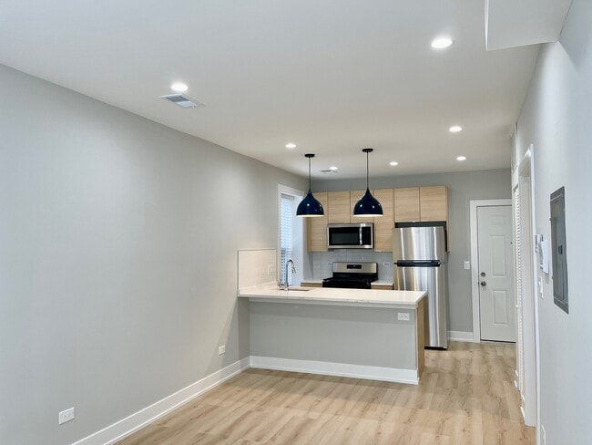 Foto del edificio - 2238 W 24th St