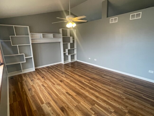 Foto del edificio - 6906 Townsend Blvd