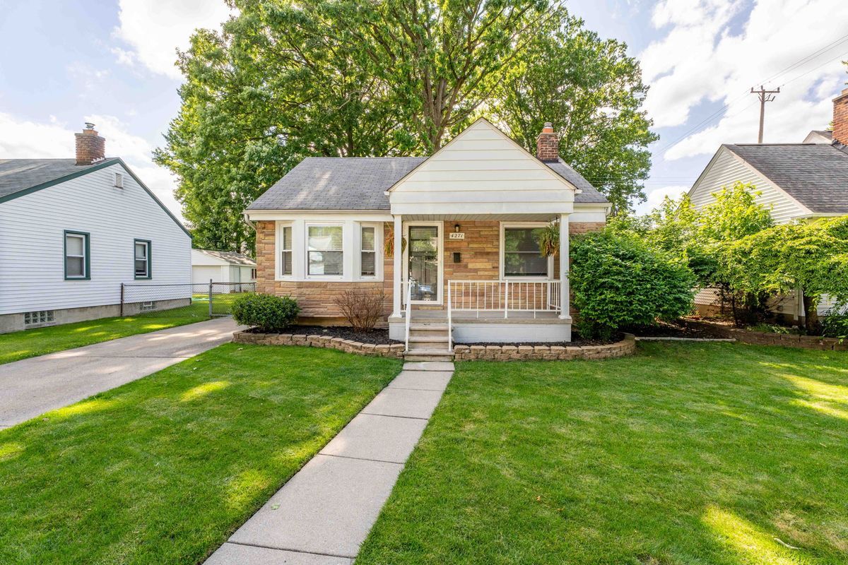 Foto principal - 4271 Prairie Ave