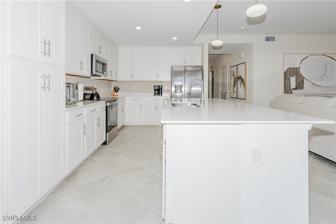 Primary Photo - 5583 Double Eagle Cir