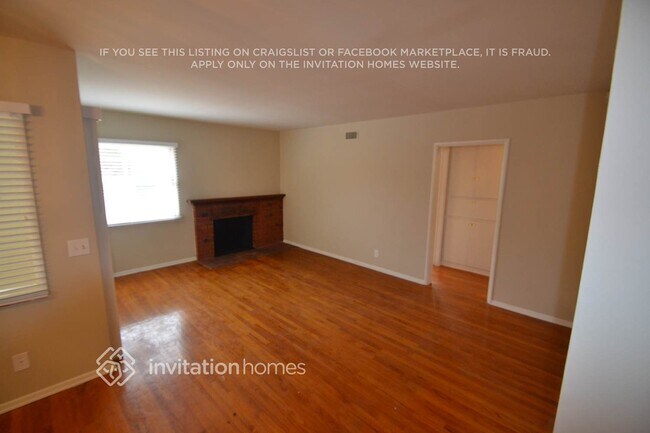 Foto del edificio - 2602 W 112th St