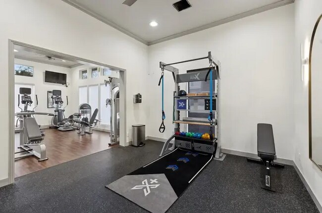 Building Photo - 5100 Vista Grande Dr