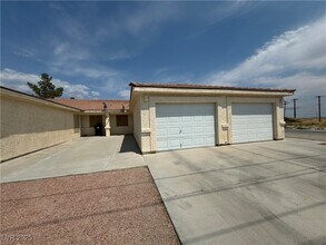 Building Photo - 1800 E Ambush St