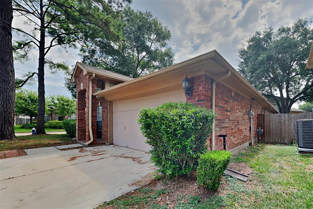 Foto principal - 14518 Enola Dr