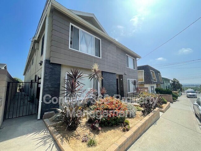 Foto del edificio - 2660 E 19th St