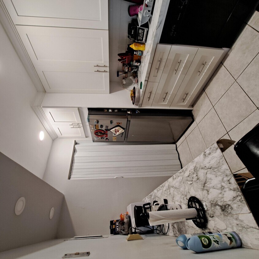Foto principal - 161 Lake Frances Dr