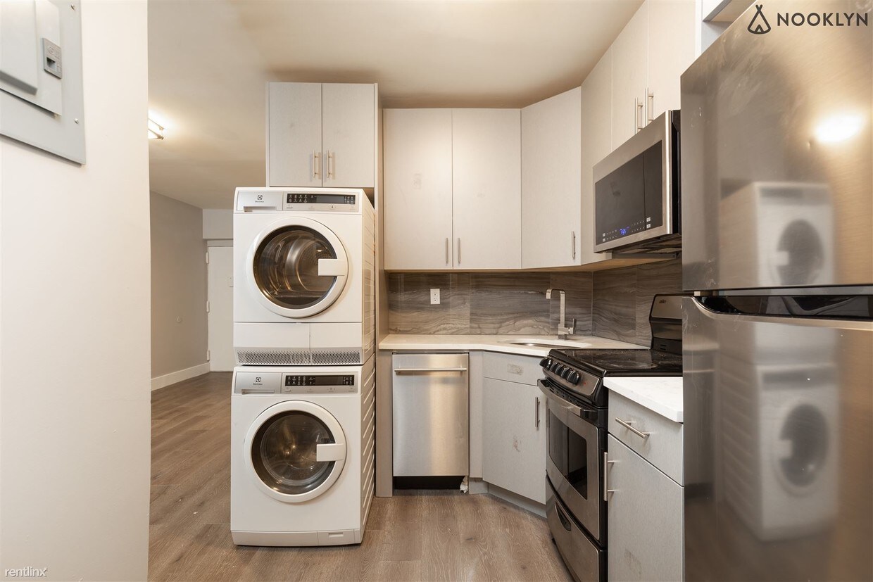 2 br, 1 bath - 234 E 116th St - 2 br, 1 bath  - 234 E 116th St