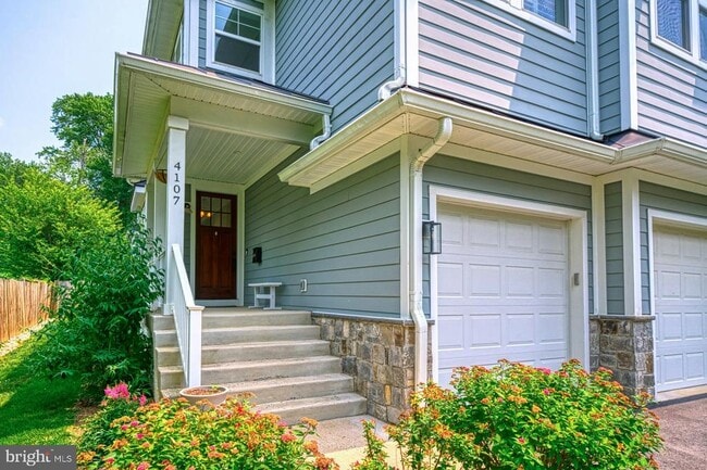 Building Photo - 4107 Virginia St