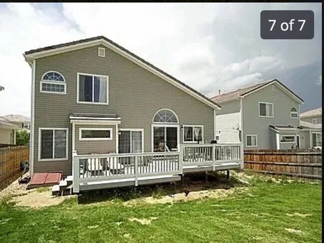 Foto del edificio - 3 Bedroom Single Family Home in Denver
