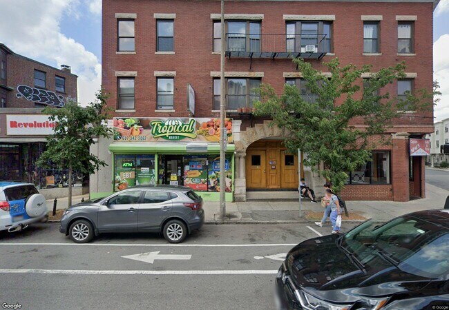 Building Photo - 369A Centre St