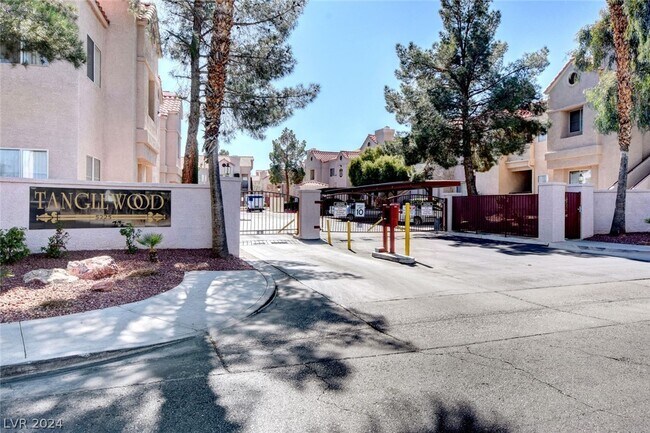 Foto del edificio - 5225 W Reno Ave
