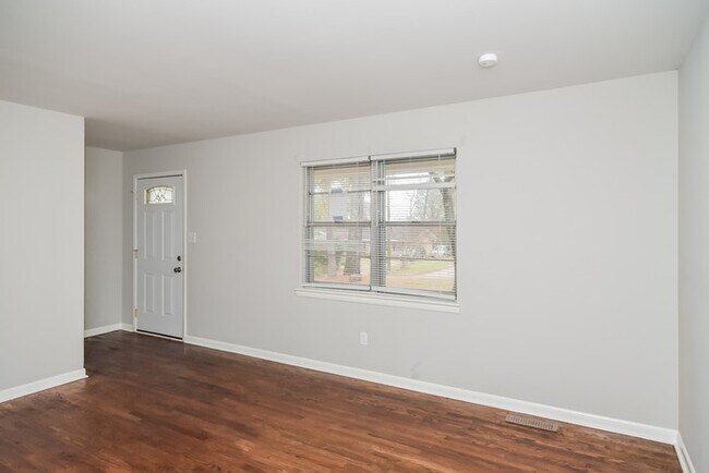 Foto del edificio - Great 3 Bedroom in Madison