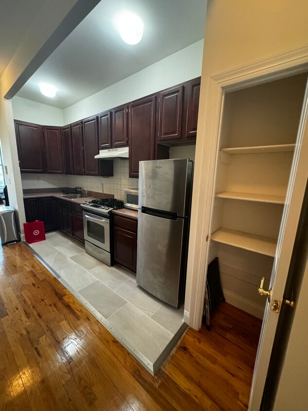 Building Photo - 116 W 130th St