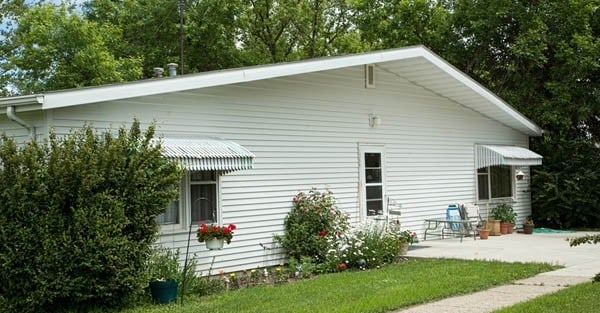 Building Photo - Coteau du Moraine Apartments